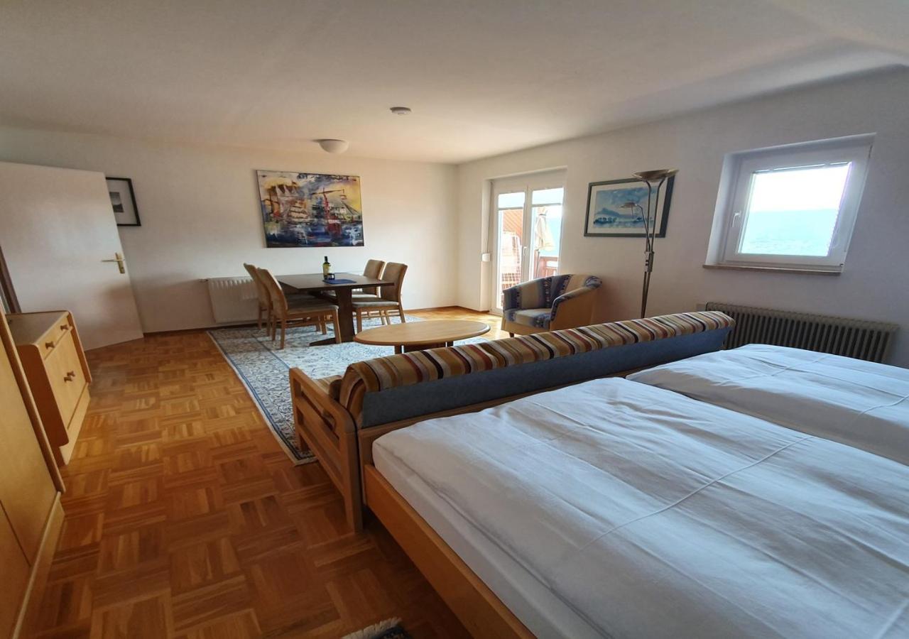 Haus Kraller-Urlaub Mit Seeblick 米尔施塔特 外观 照片
