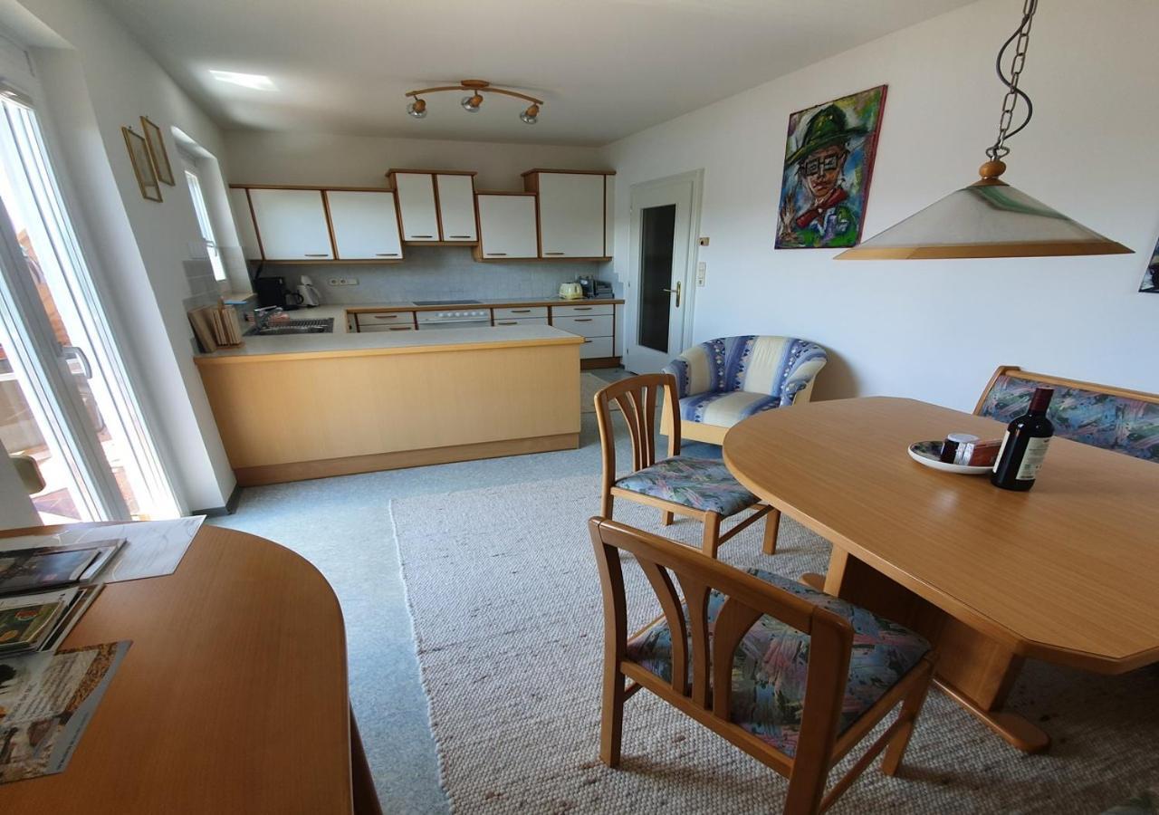 Haus Kraller-Urlaub Mit Seeblick 米尔施塔特 外观 照片