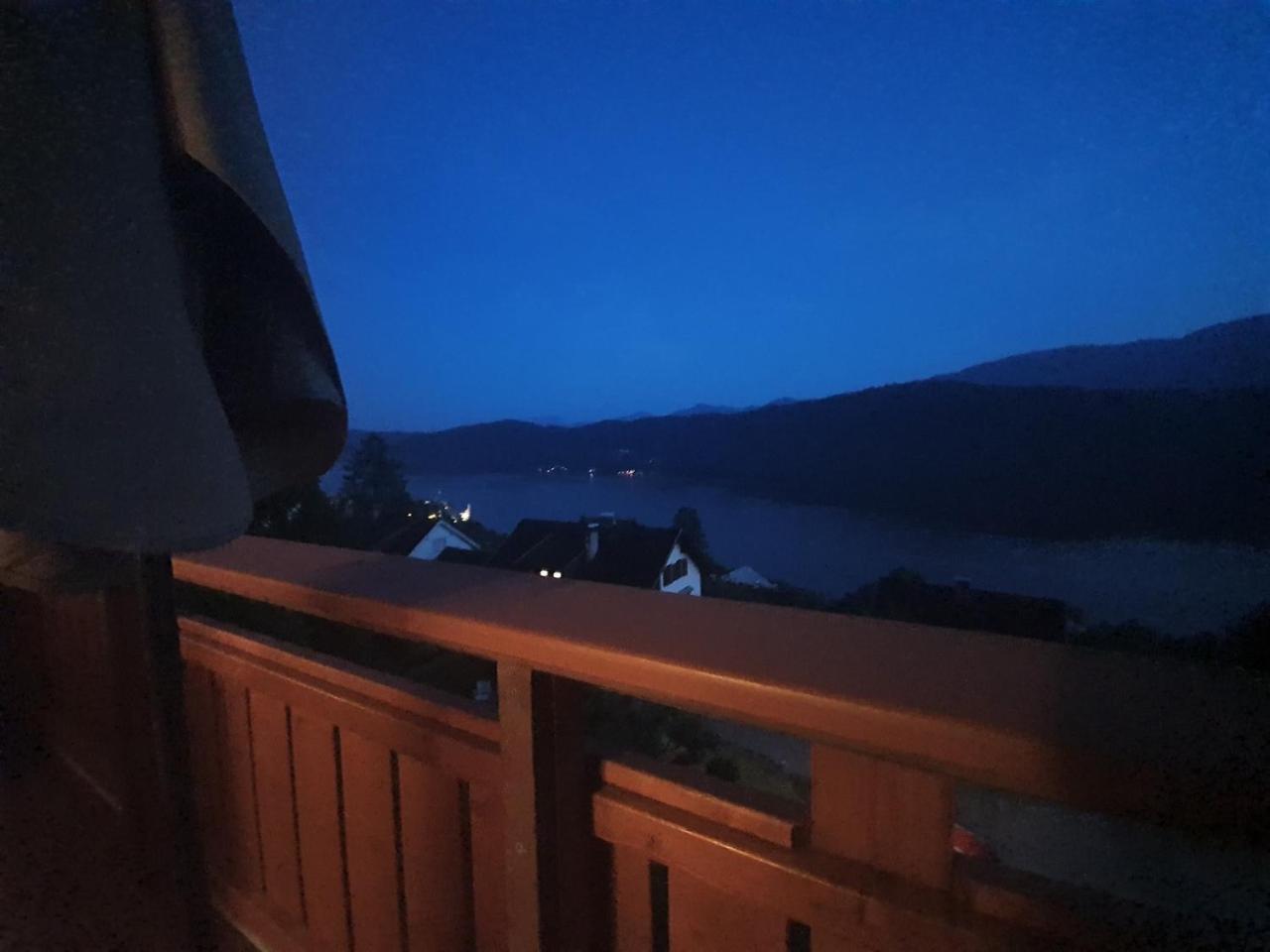 Haus Kraller-Urlaub Mit Seeblick 米尔施塔特 外观 照片